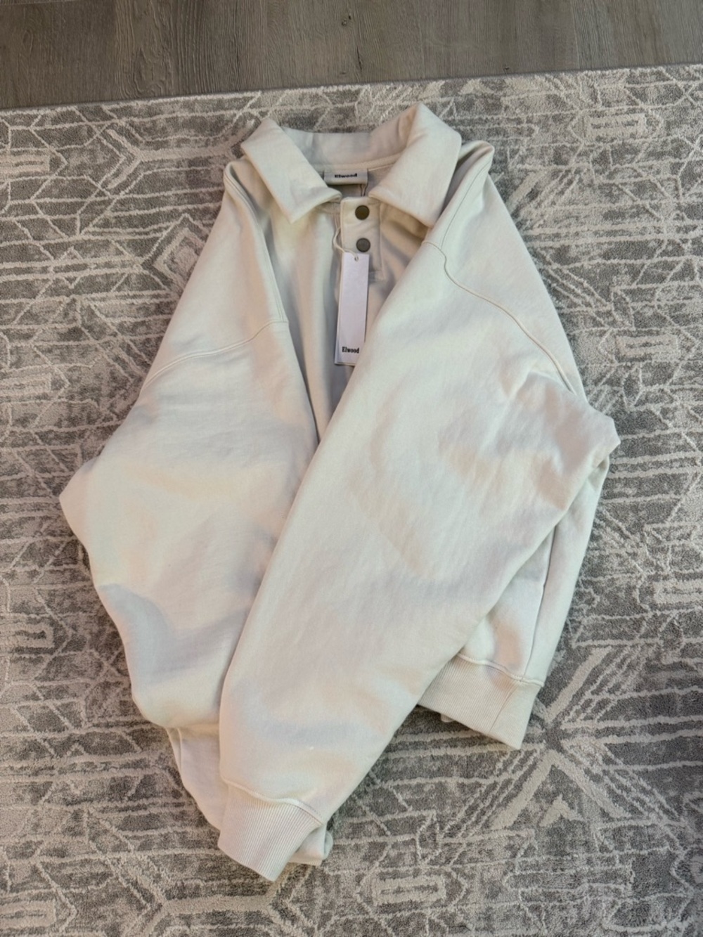 NWT Elwood Heavyweight Polo Crewneck